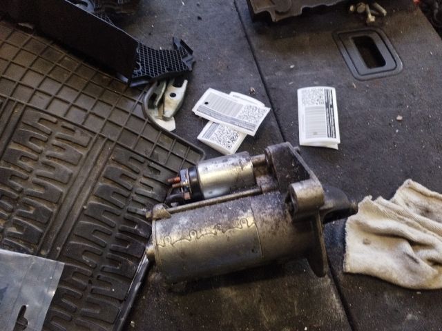 bontott FORD FOCUS III Önindító