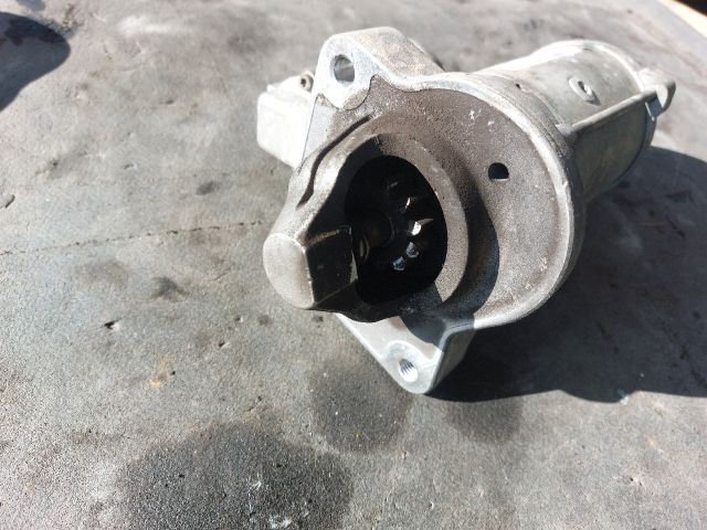 bontott FORD FOCUS III Önindító