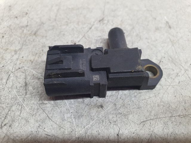 bontott FORD FOCUS III Részecskeszűrő Nyomásérzékelő