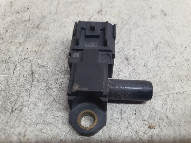 bontott FORD FOCUS III Részecskeszűrő Nyomásérzékelő