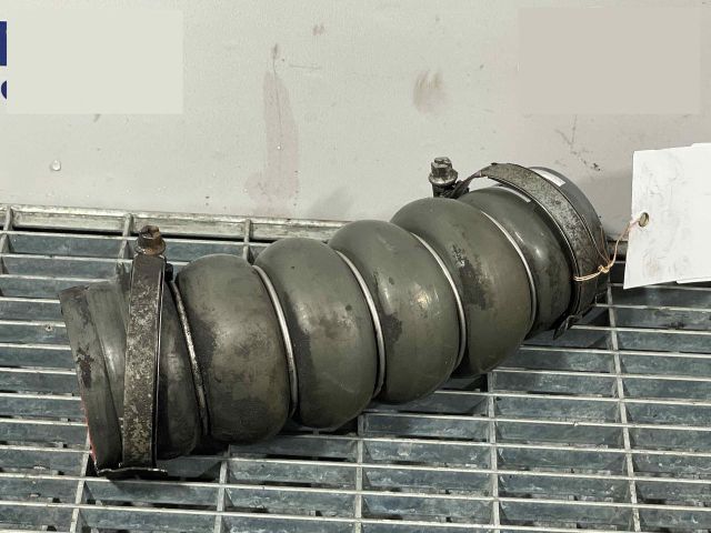 bontott FORD FOCUS III Turbócső