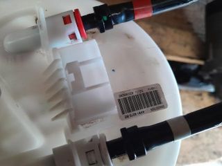 bontott FORD FOCUS III Üzemanyag Szivattyú