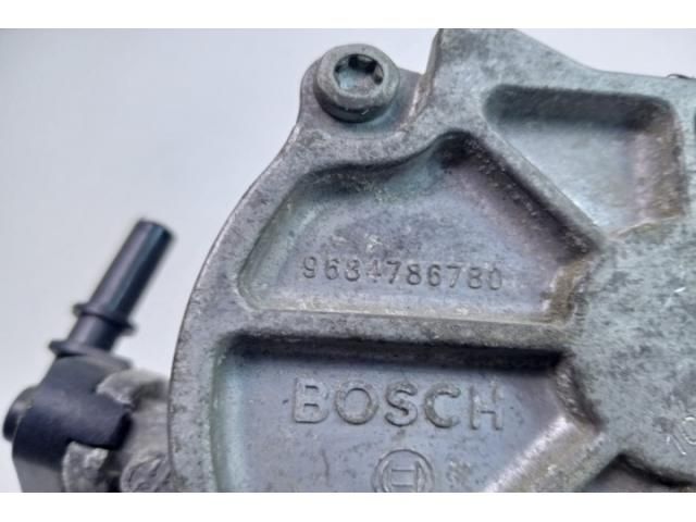 bontott FORD FOCUS III Vákumpumpa