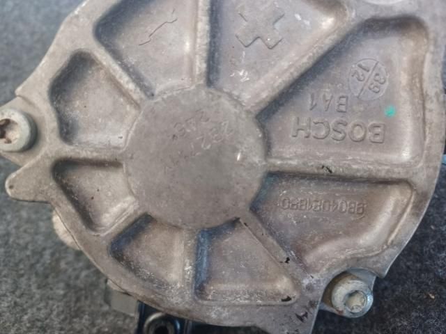 bontott FORD FOCUS III Vákumpumpa