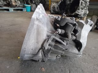 bontott FORD FOCUS III Váltó (Mechanikus)