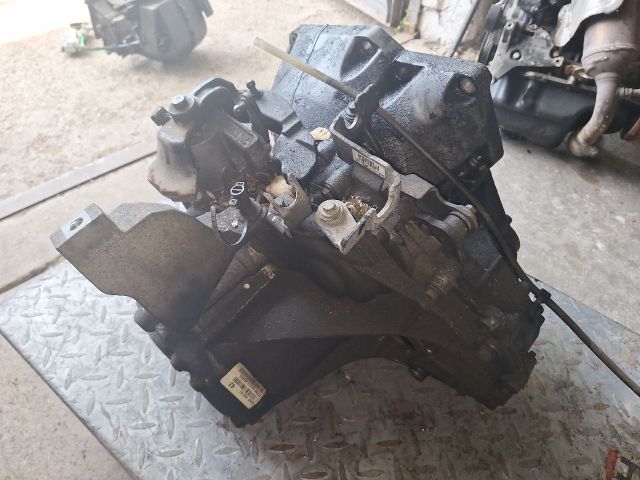 bontott FORD FOCUS III Váltó (Mechanikus)