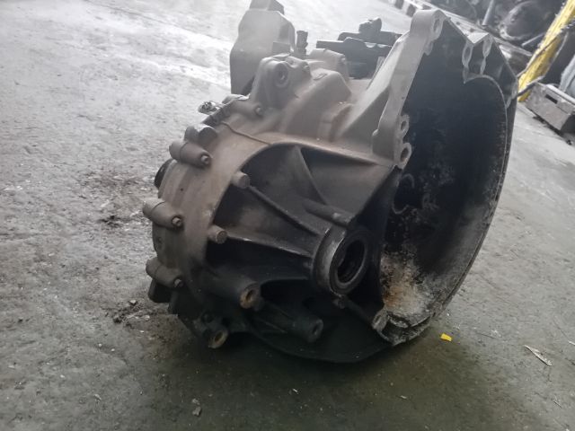 bontott FORD FOCUS III Váltó (Mechanikus)