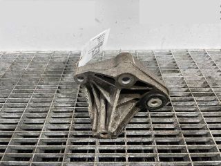 bontott FORD FOCUS III Váltó Tartó Bak (Pozíciófüggetlen)