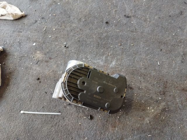 bontott FORD FOCUS III Fojtószelep (Elektromos)