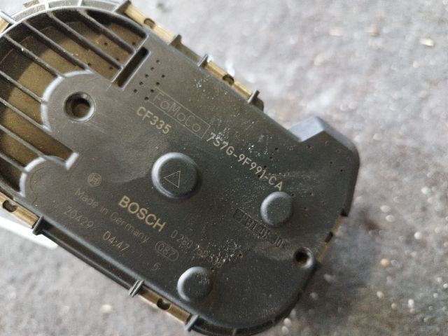 bontott FORD FOCUS III Fojtószelep (Elektromos)