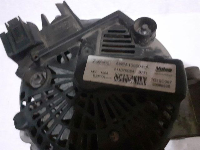 bontott FORD FOCUS III Generátor