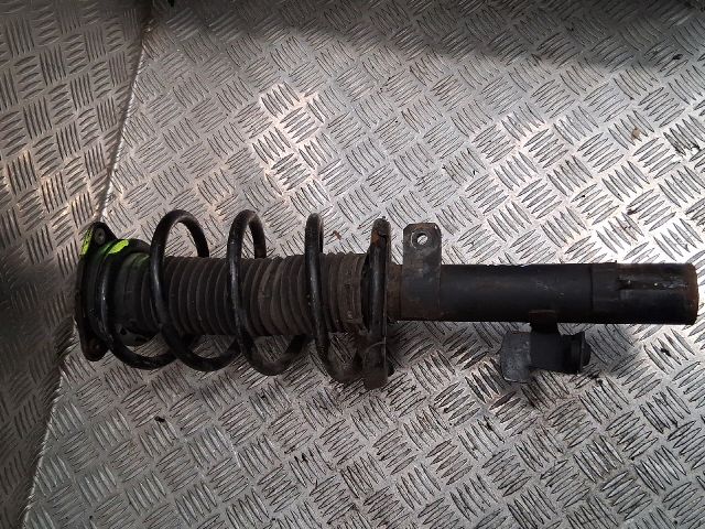 bontott FORD FOCUS III Jobb első Gólyaláb (Lengécsillapító, Rugó)