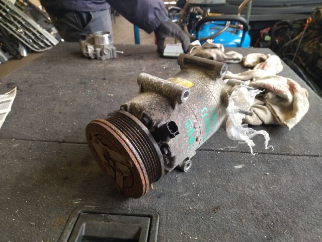 bontott FORD FOCUS III Klímakompresszor