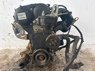 bontott FORD FOCUS III Motor (Fűzött blokk hengerfejjel)