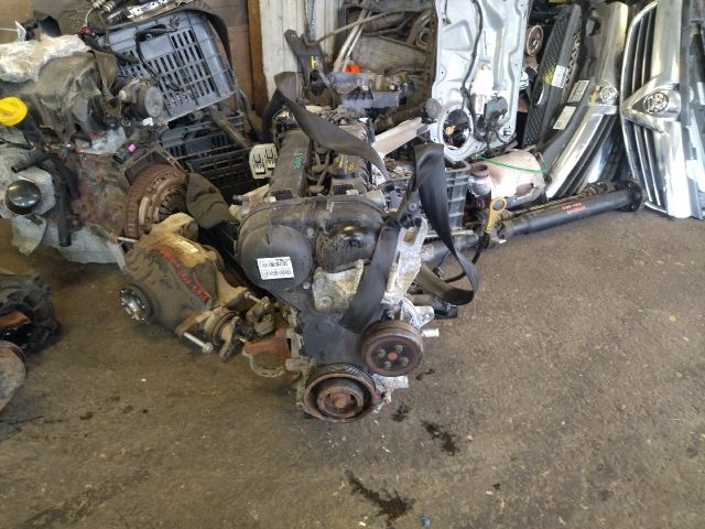 bontott FORD FOCUS III Motor (Fűzött blokk hengerfejjel)