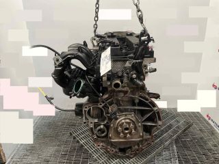 bontott FORD FOCUS III Motor (Fűzött blokk hengerfejjel)