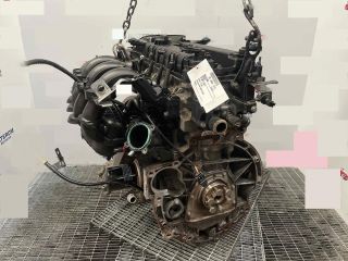 bontott FORD FOCUS III Motor (Fűzött blokk hengerfejjel)