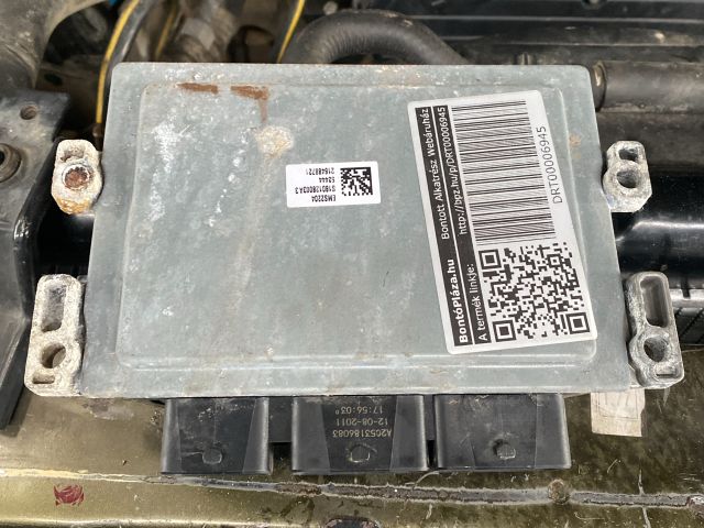 bontott FORD FOCUS III Motorvezérlő