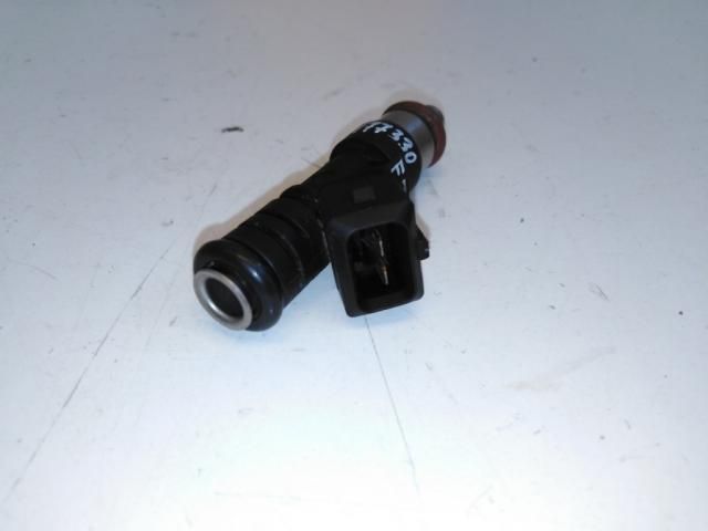 bontott FORD FOCUS III Porlasztó (1 db)