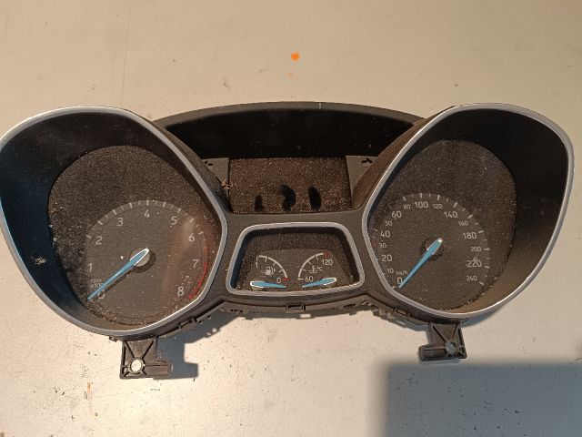 bontott FORD FOCUS III Kilométeróra