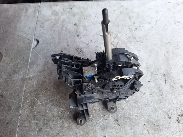 bontott FORD FOCUS III Automata Váltókar