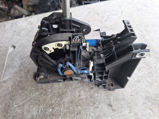 bontott FORD FOCUS III Automata Váltókar