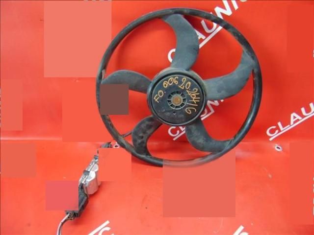 bontott FORD FOCUS III Hűtőventilátor