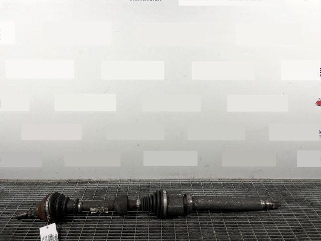 bontott FORD FOCUS III Jobb Féltengely