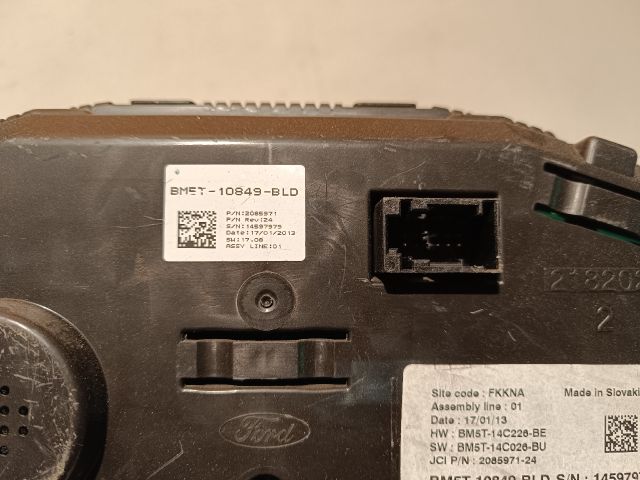 bontott FORD FOCUS III Kilométeróra