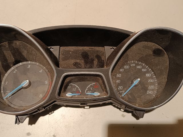 bontott FORD FOCUS III Kilométeróra