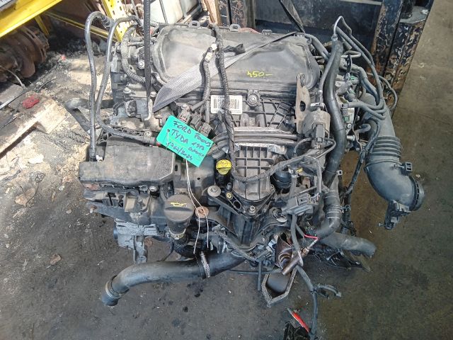 bontott FORD FOCUS III Komplett Motor (Segédberendezésekkel)