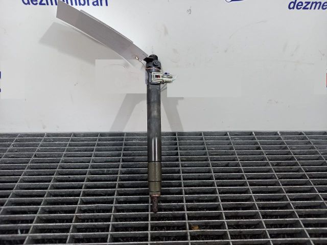 bontott FORD FOCUS III Porlasztó (1 db)