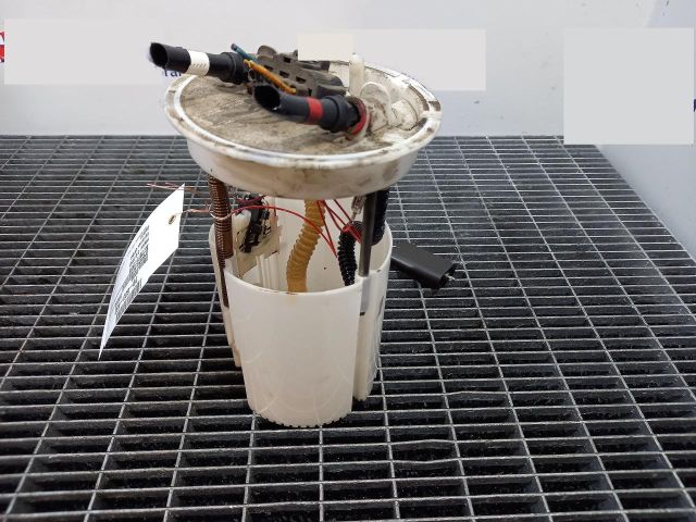 bontott FORD FOCUS III Üzemanyagszint Jeladó