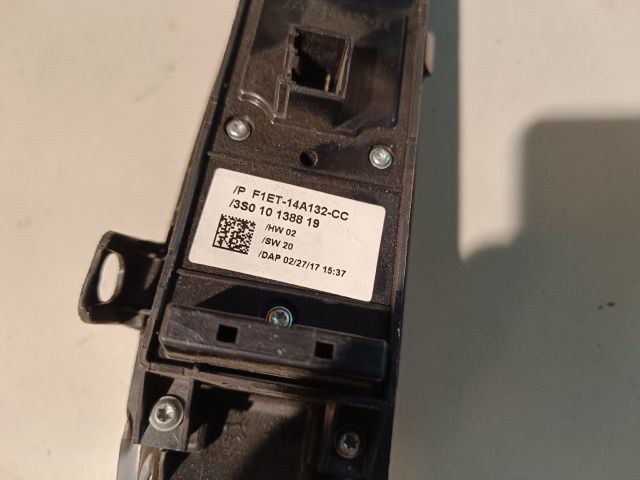 bontott FORD FOCUS III Ablakemelő és Tükör Kapcsoló