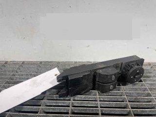 bontott FORD FOCUS III Ablakemelő Kapcsoló Négyes / Kettes