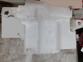 bontott FORD FOCUS III Ablakmosó Tartály