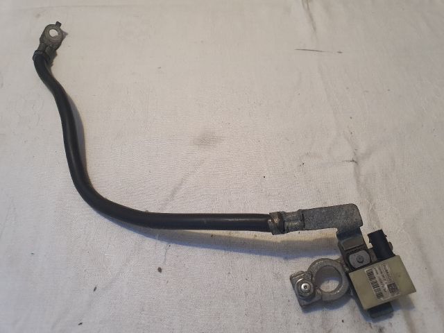 bontott FORD FOCUS III Akkumulátor Saru Elektronikával