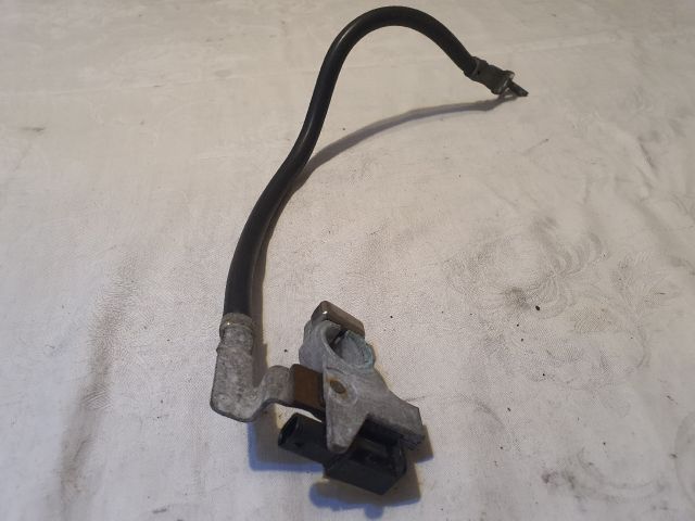 bontott FORD FOCUS III Akkumulátor Saru Elektronikával