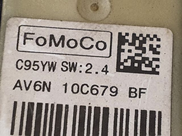 bontott FORD FOCUS III Akkumulátor Saru Elektronikával