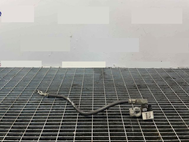 bontott FORD FOCUS III Akkumulátor Saru