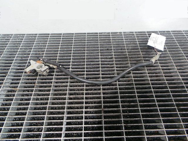 bontott FORD FOCUS III Akkumulátor Saru