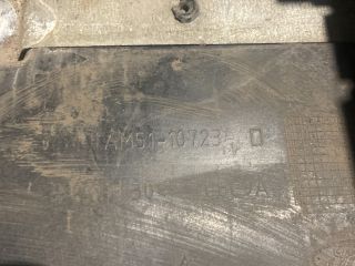 bontott FORD FOCUS III Akkumulátor Tartó