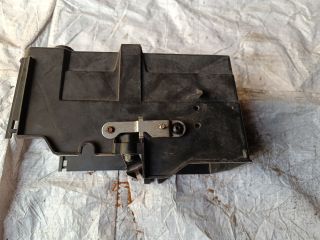 bontott FORD FOCUS III Akkumulátor Tartó