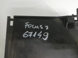 bontott FORD FOCUS III Akkumulátor Tartó