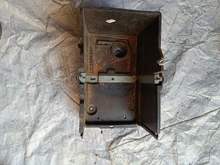 bontott FORD FOCUS III Akkumulátor Tartó