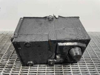 bontott FORD FOCUS III Akkumulátor Tartó