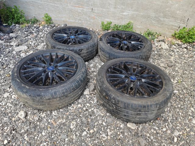 bontott FORD FOCUS III Alufelni Szett Gumival