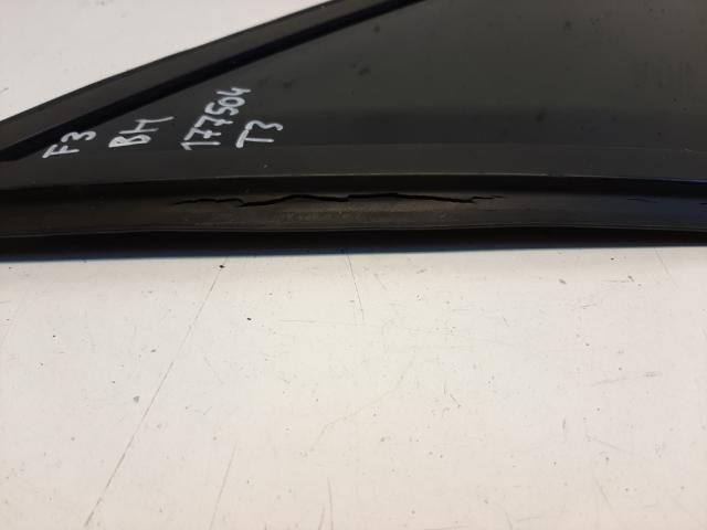 bontott FORD FOCUS III Bal C Oszlop Oldalablak Üveg