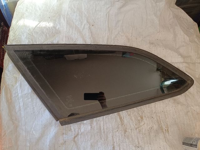 bontott FORD FOCUS III Bal C Oszlop Oldalablak Üveg