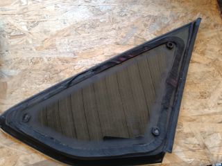 bontott FORD FOCUS III Bal C Oszlop Oldalablak Üveg